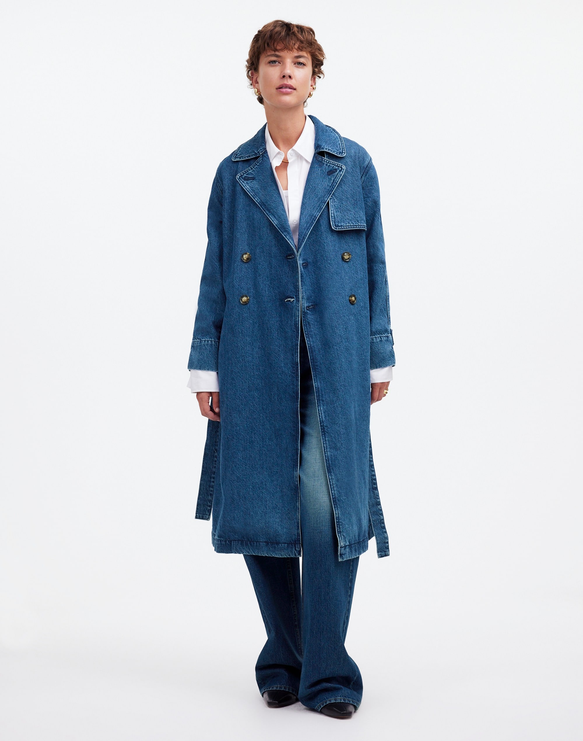 Mw Denim Double-breasted Crop Trench Coat In Ravenwood Wash