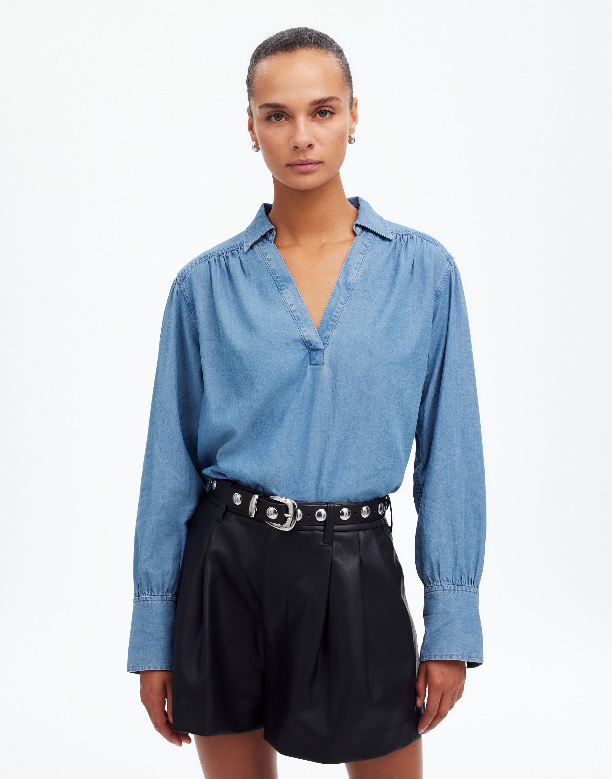 Chambray Easy Y-Neck Button-Up Shirt Ritch Wash | Madewell