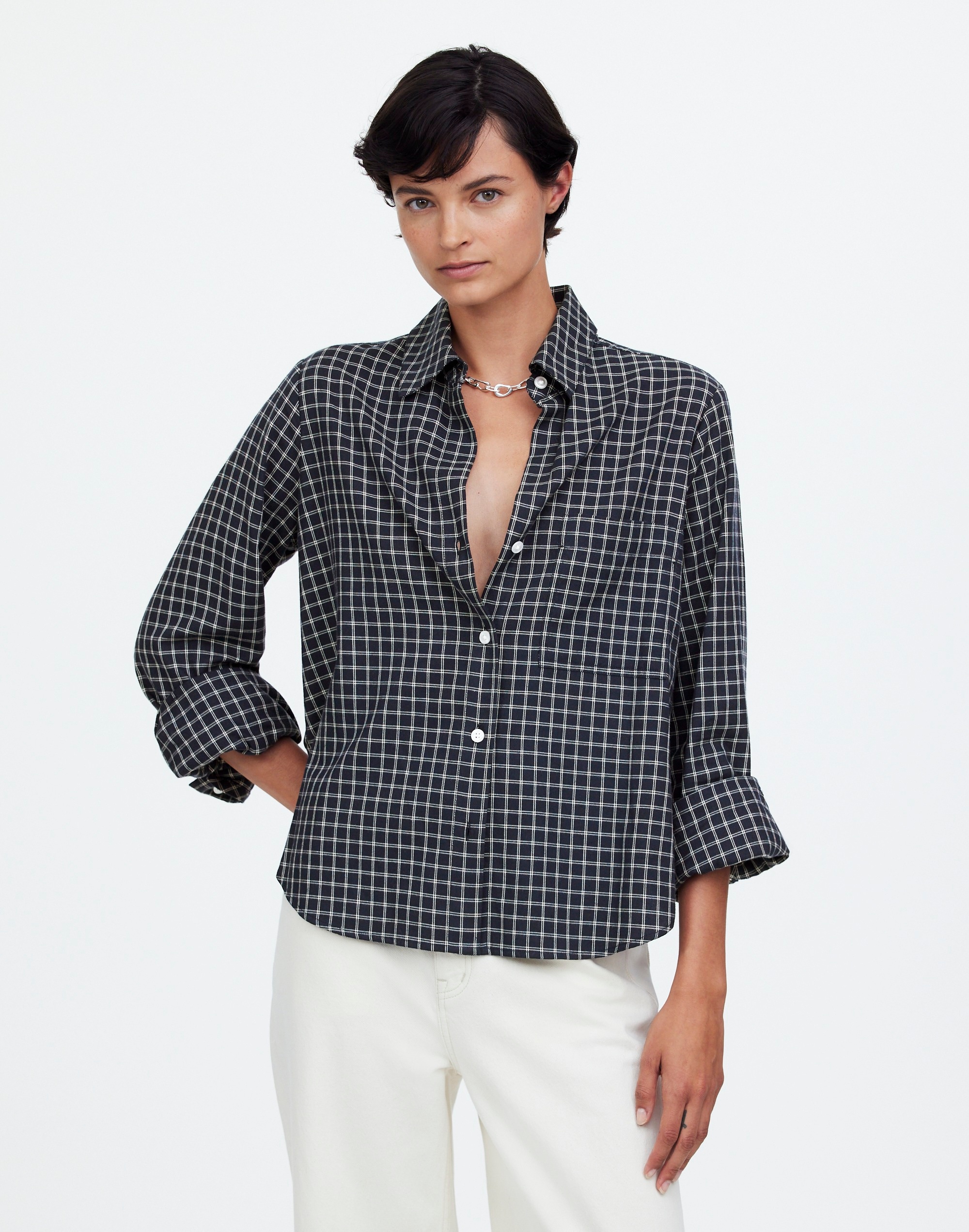 Mw Easy Y-neck Button-up Shirt In Deep Indigo