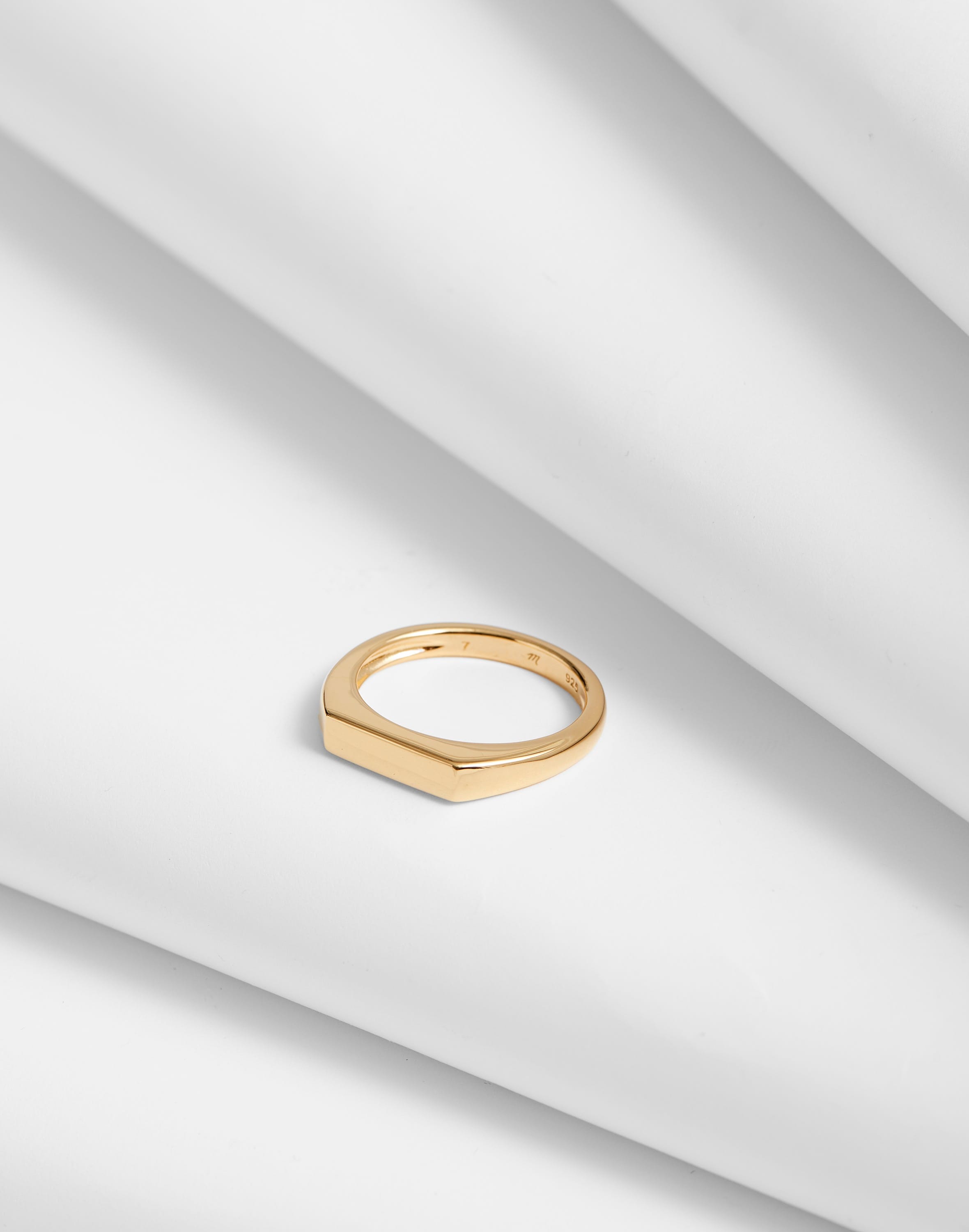 Demi-Fine Signet Ring | Madewell