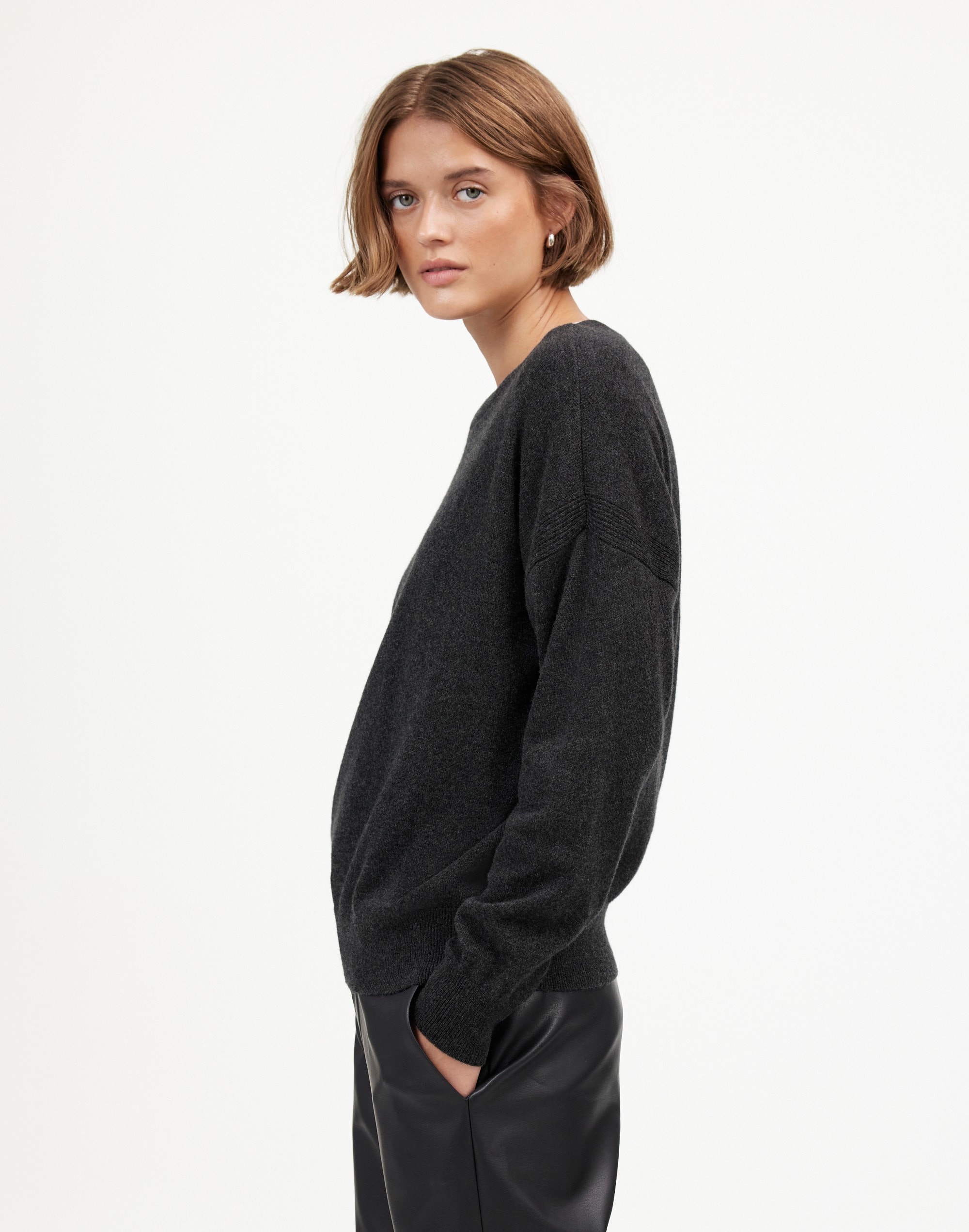 Cashmere Relaxed Crewneck Sweater | Madewell