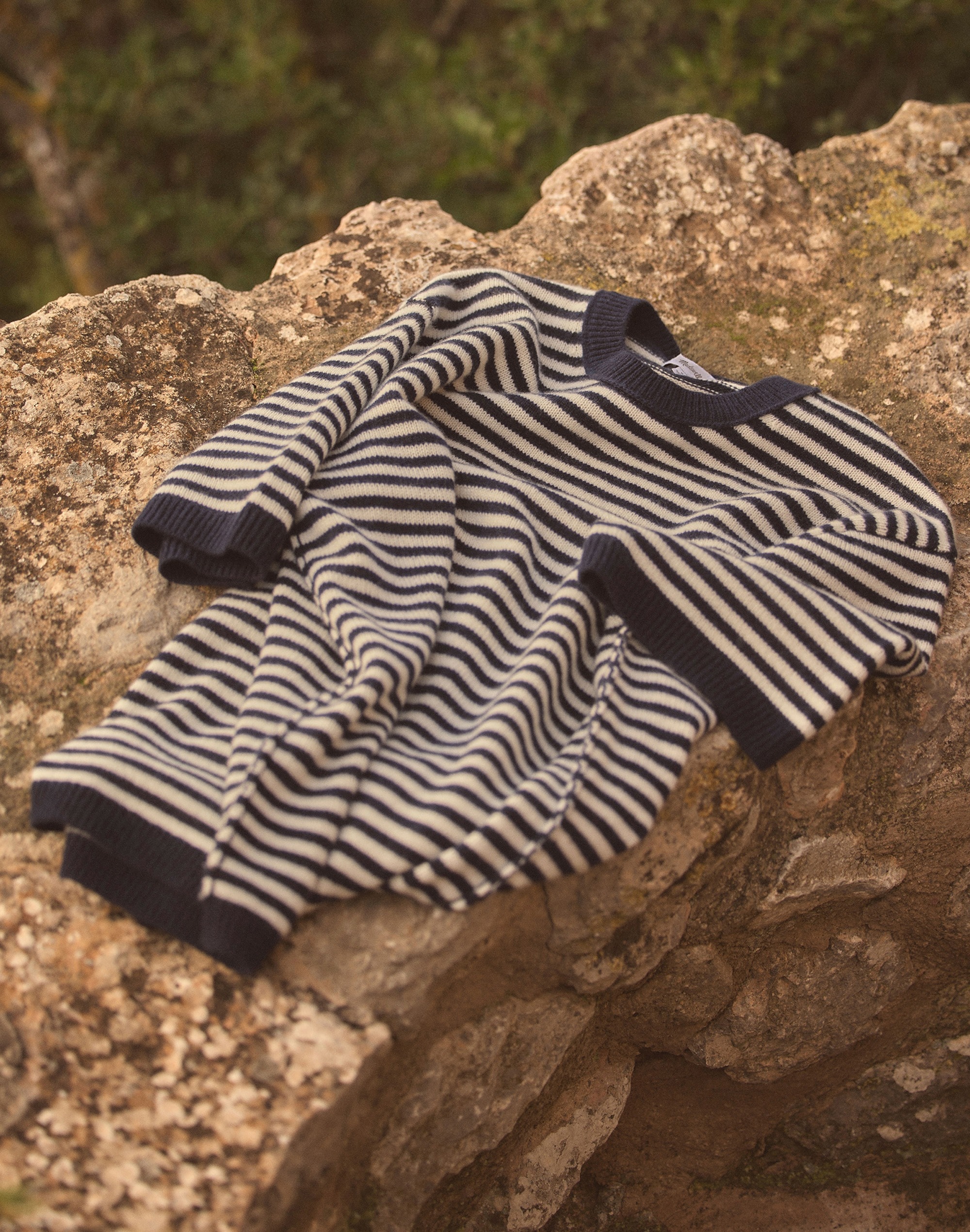 Relaxed Cashmere Sweater Tee in Stripe