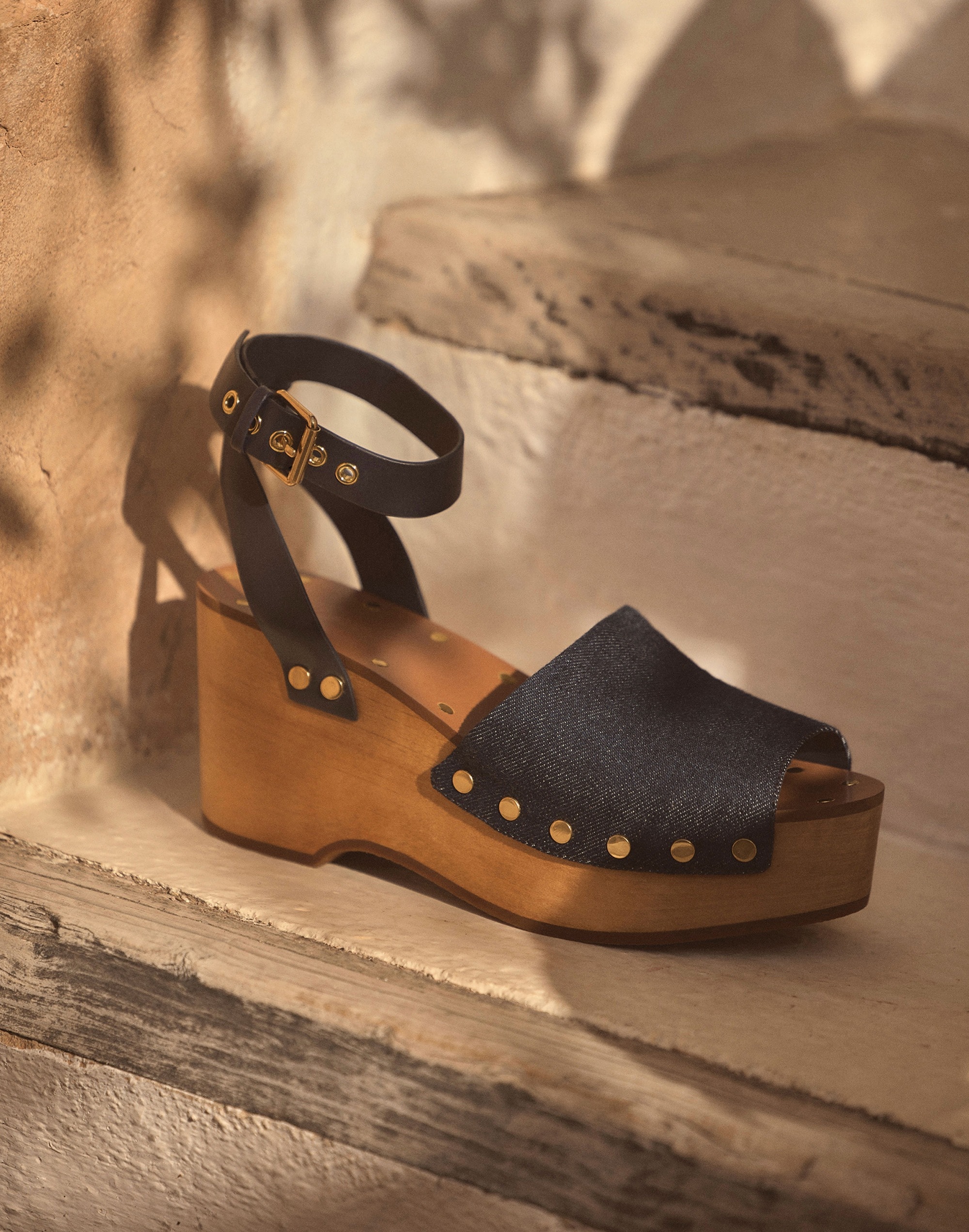 The Anouk Platform Clog Sandal