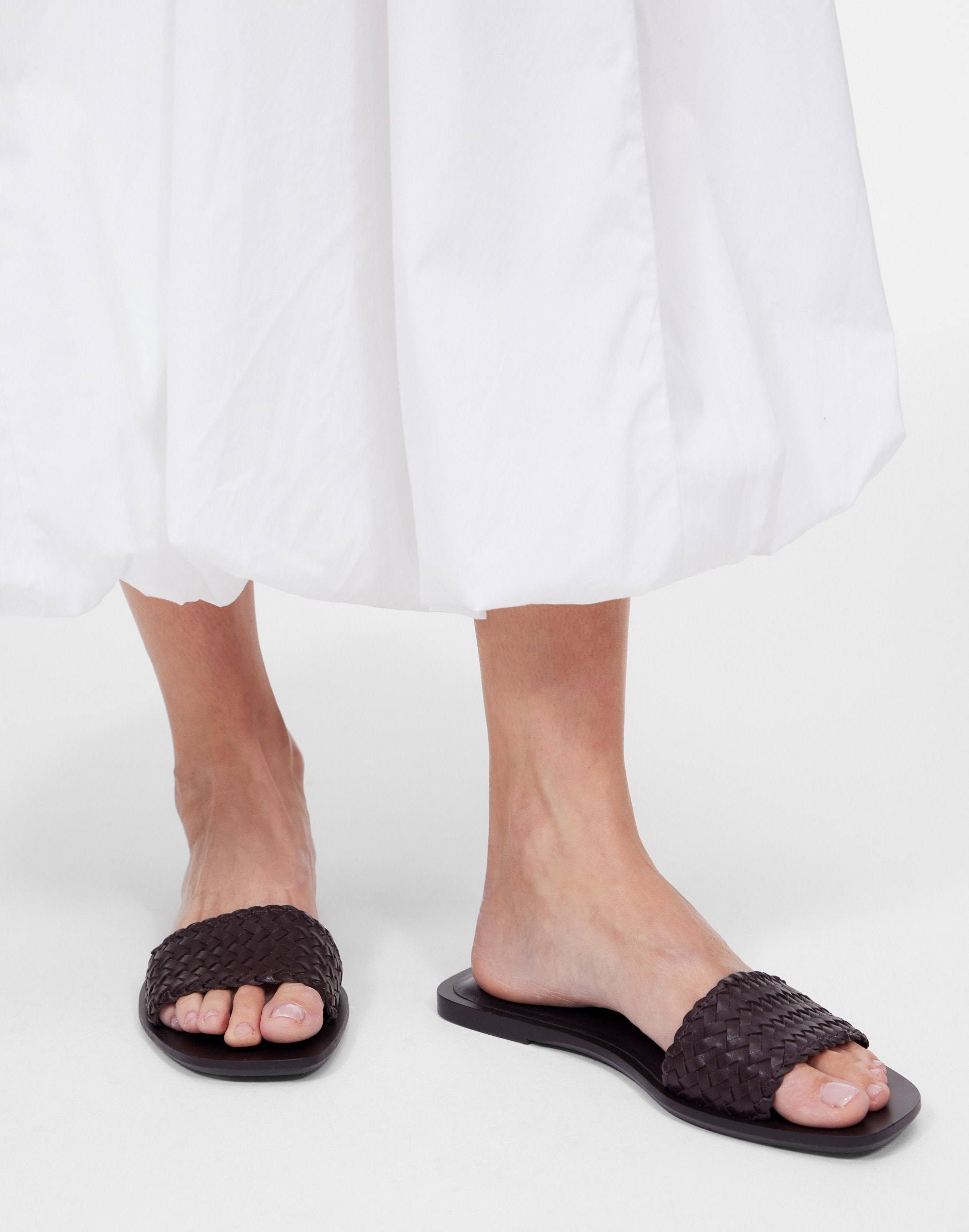 The Cora Slide Sandal Woven Leather | Madewell