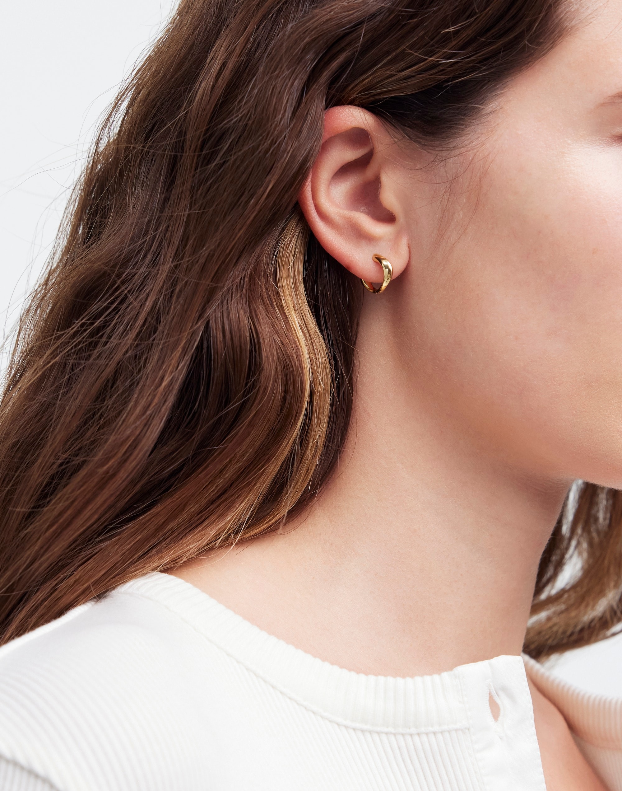 Demi-Fine Twist Huggie Hoop Earrings | Madewell