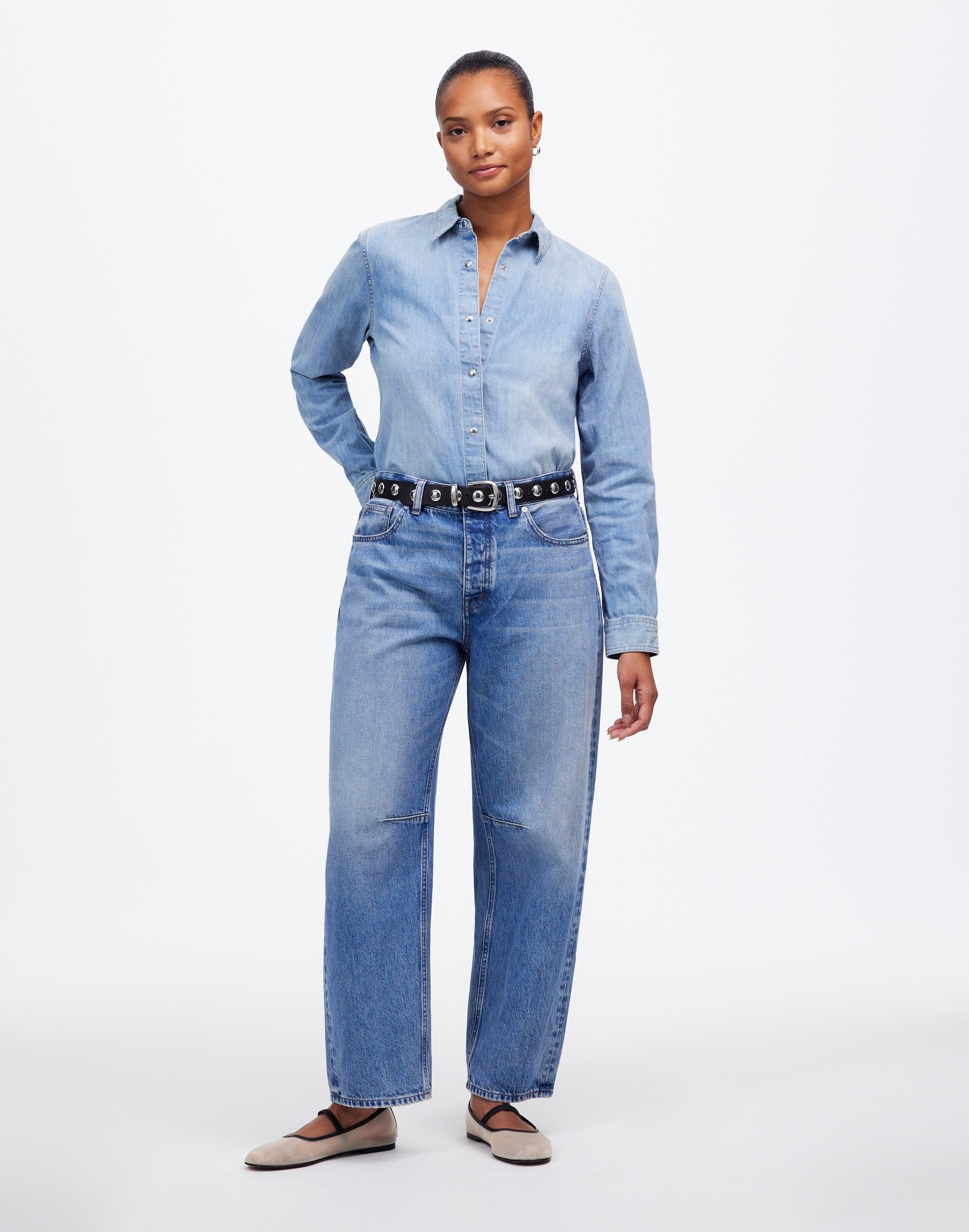 The Curvy Darted Barrel-Leg Jean Dobbins Wash | Madewell