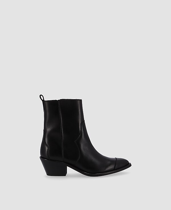 ALOHAS&trade; Austin Leather Ankle Boots