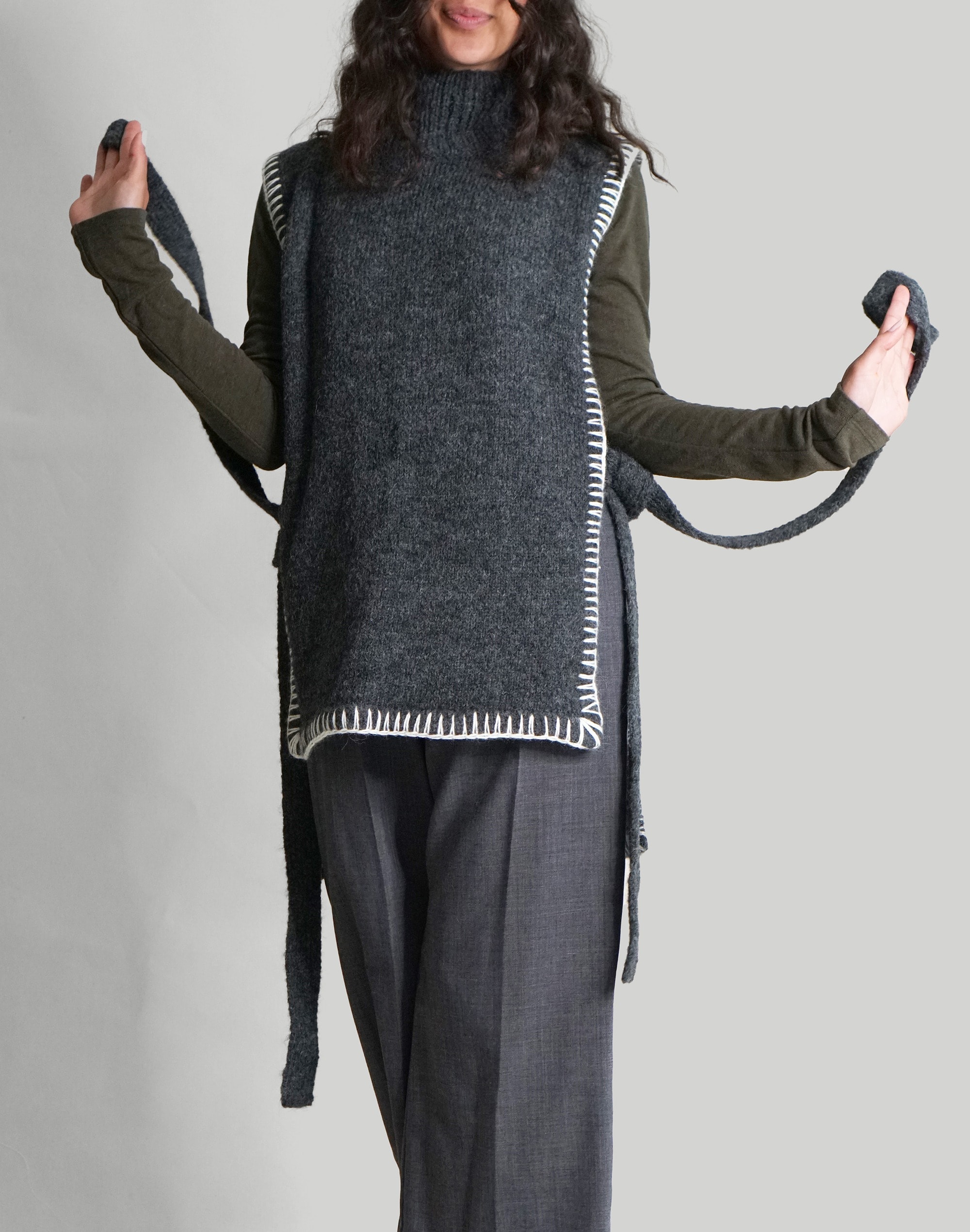 Urban Outfitters Iets frans Colorblock Fleece Vest