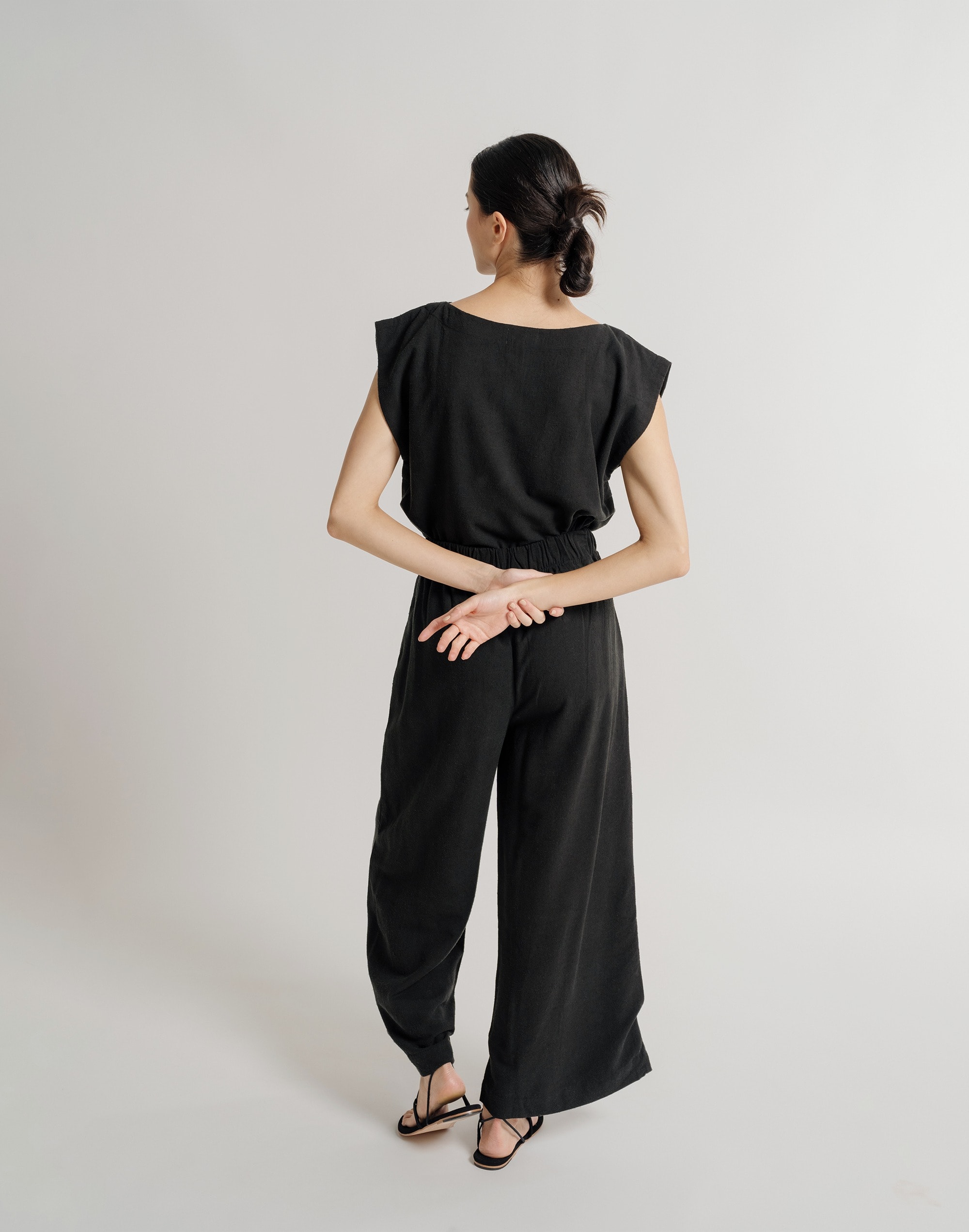 LAUDE The Label Everyday Pant - Black Silk Noil