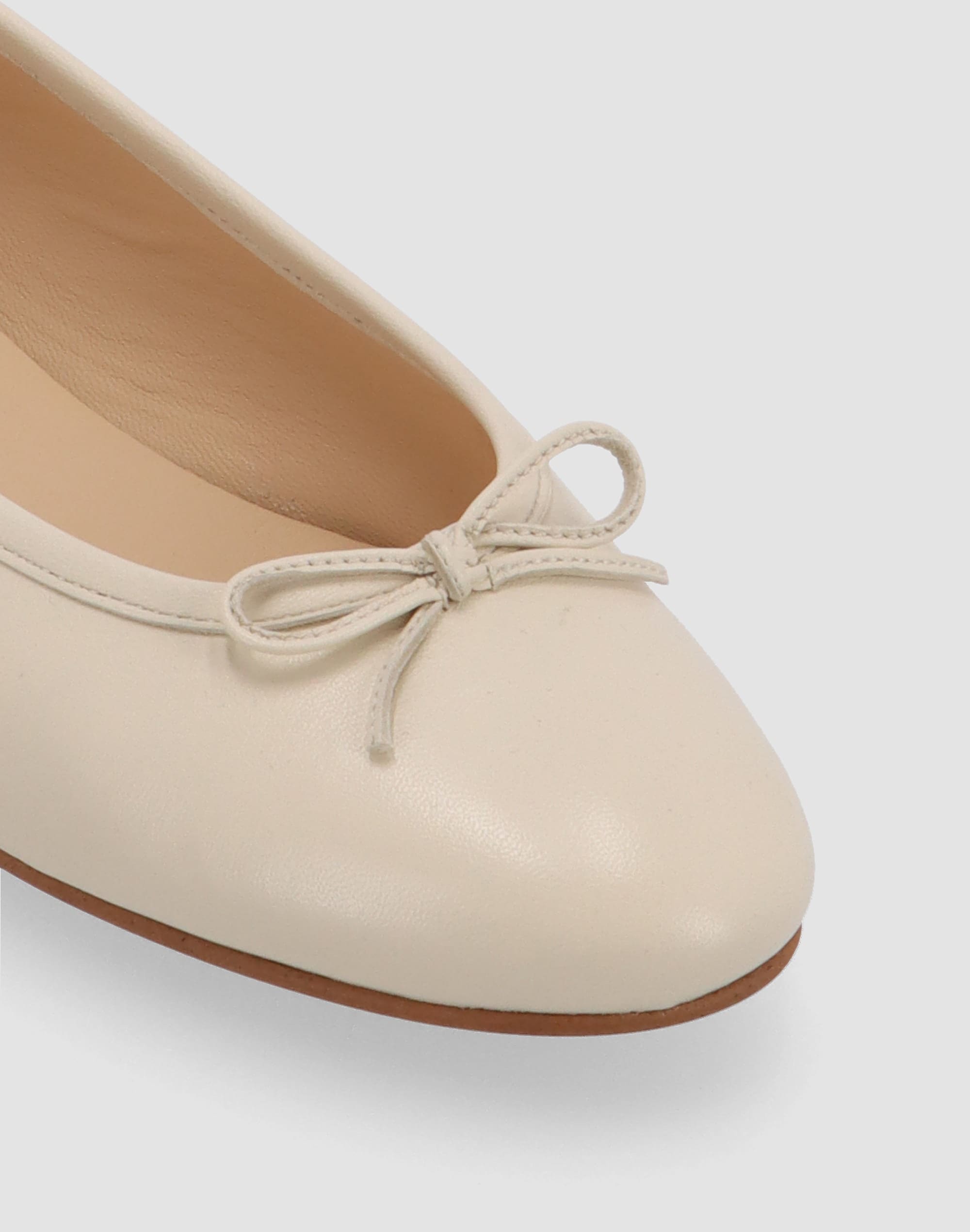 ALOHAS Oriana Leather Ballet Flats