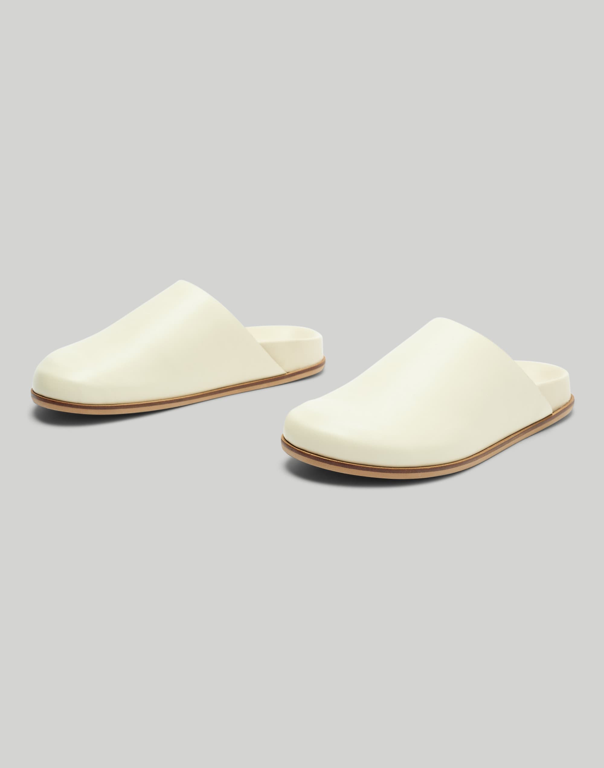 Intentionally Blank AGATHA SLIP ON MULE