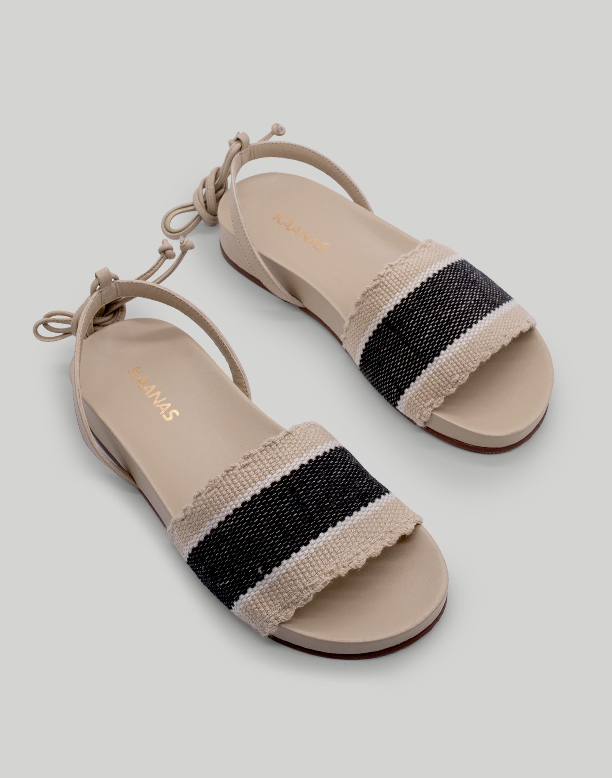 KAANAS Iris wrap around Pool slide w. Handwoven upper | Madewell