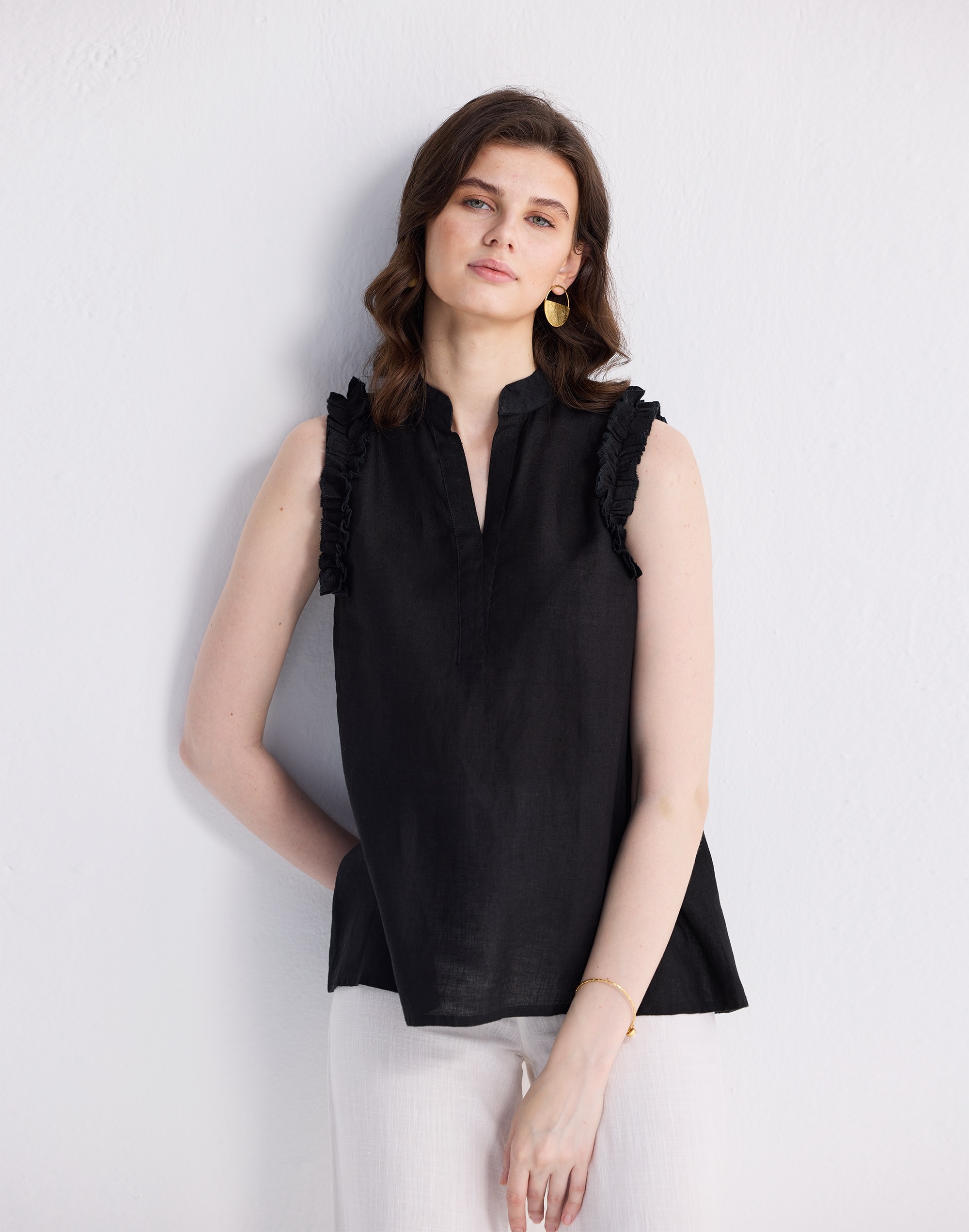 Reistor® Sleeveless 100% Hemp Top with Ruffles Black | Madewell