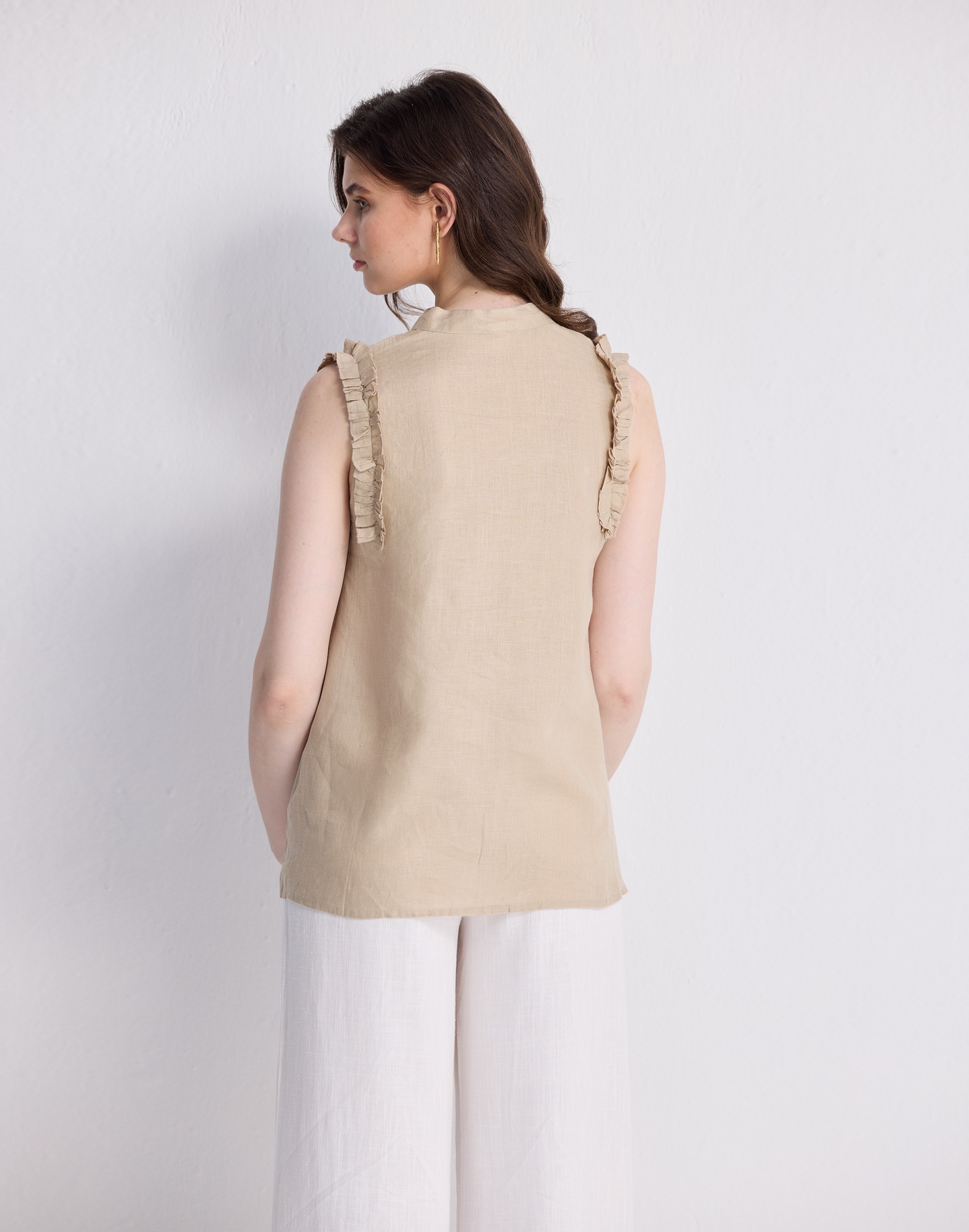 Reistor® Sleeveless 100% Hemp Top with Ruffles Neutral Beige | Madewell