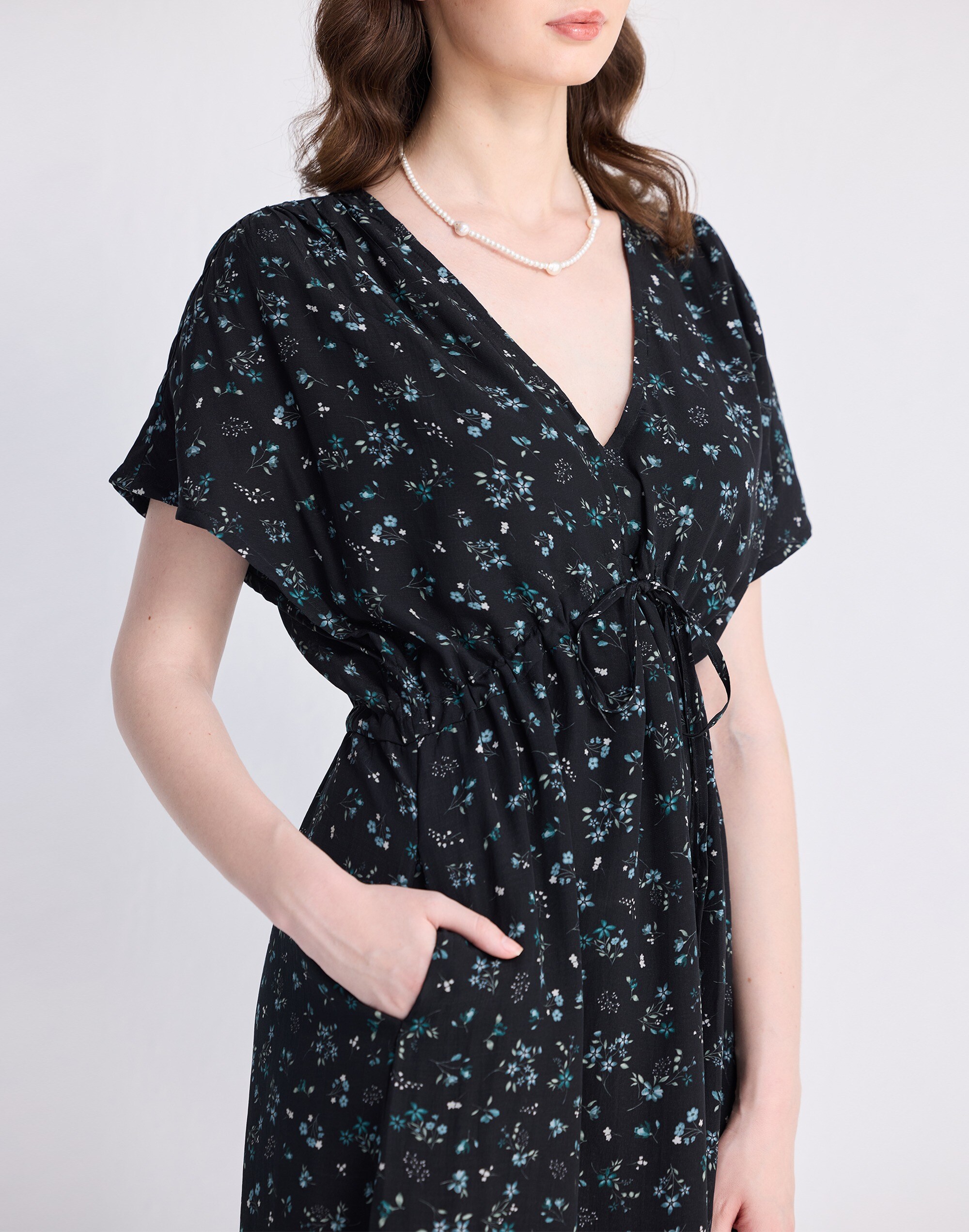 Reistor® Gathered Knee-length Dress Dark Blue Florals | Madewell