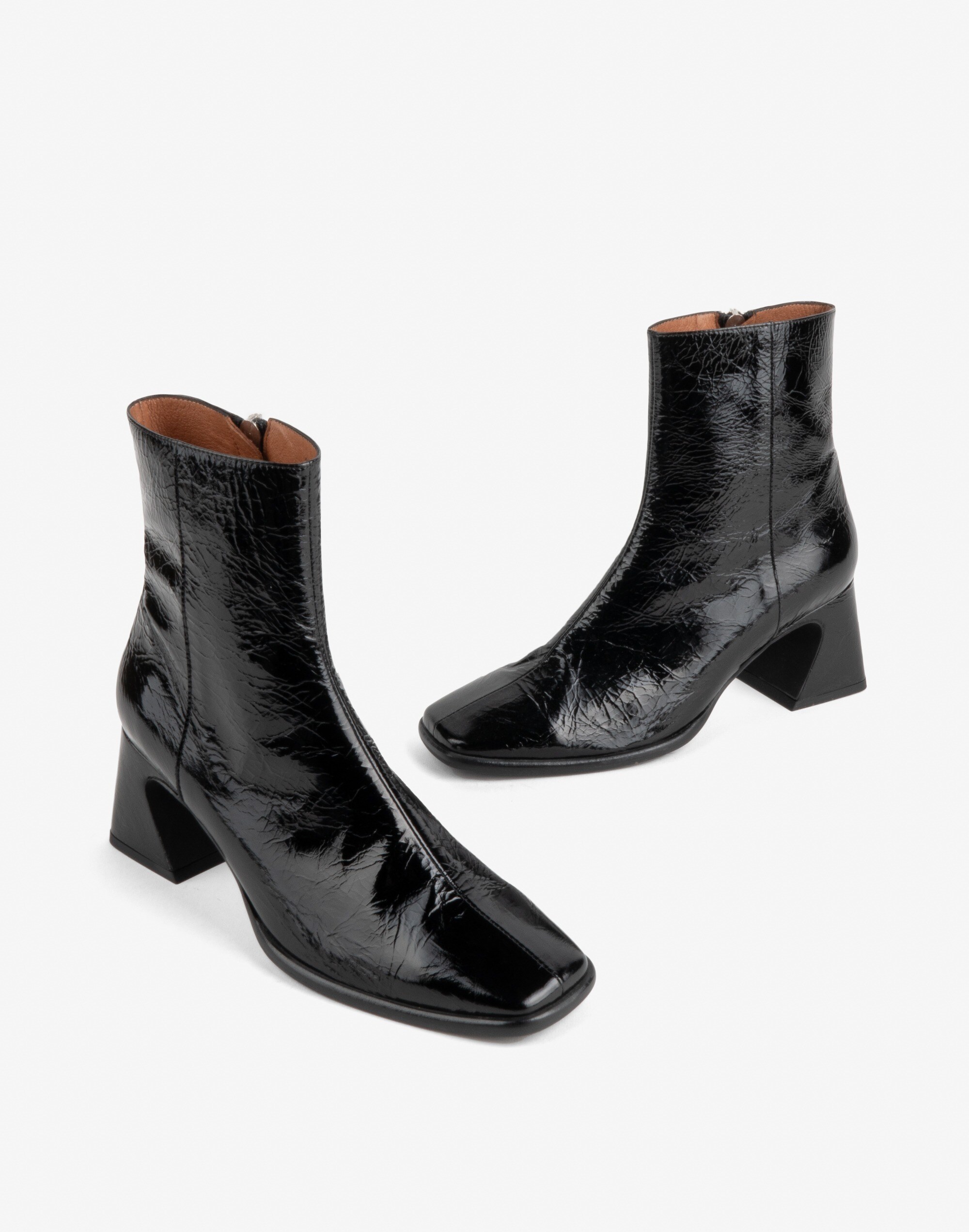 Intentionally Blank TAFFY PATENT LEATHER HEELED BOOT | Madewell